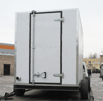 Внешний вид мобильной насосной станции ПНС 36-15 (со стороны тягового устройства)